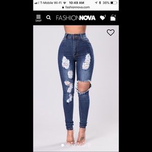 2 PAIRS FASHION NOVA HIGH WAISTED JEANS!
